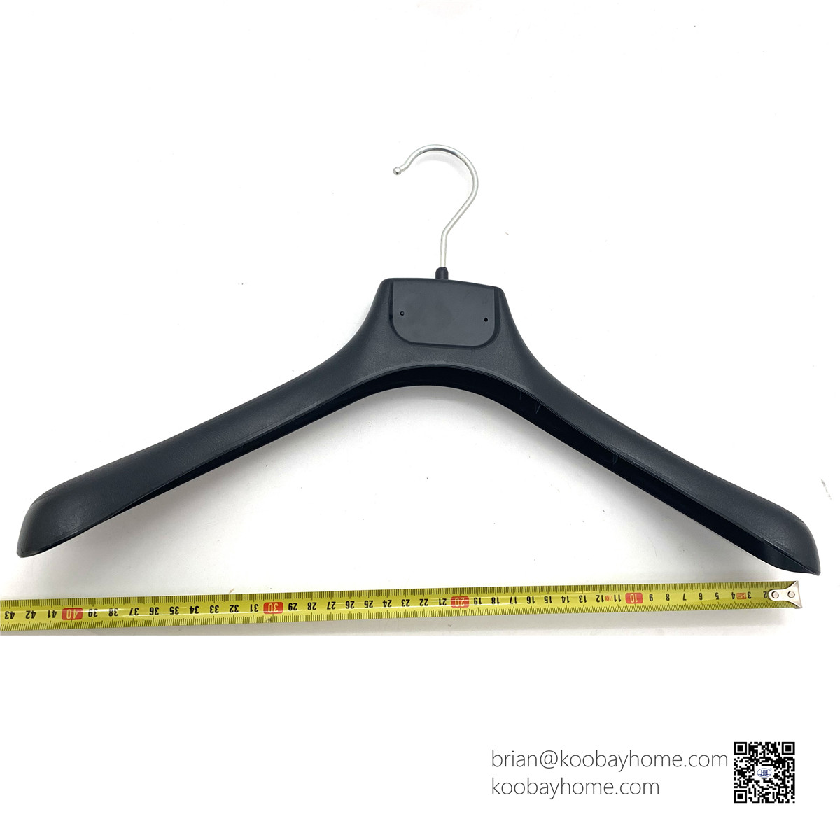Adult Recycled Plastic Suit Hanger w Large Shoulder – Recycle to Use